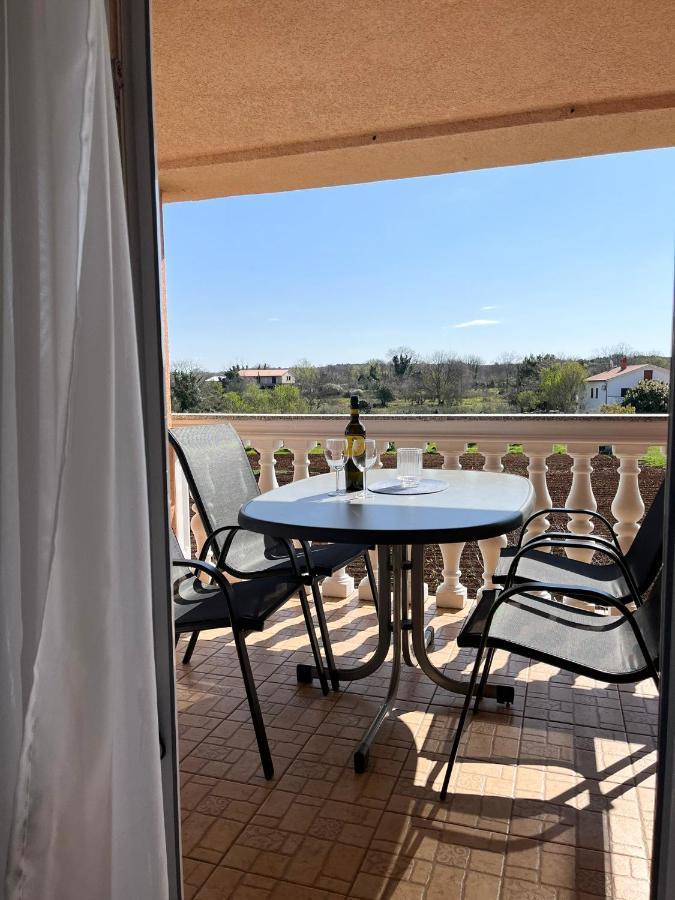 Apartments Dubravka Medulin Extérieur photo