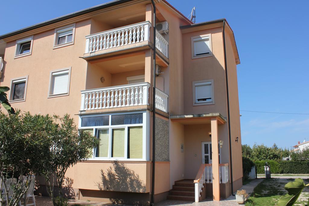 Apartments Dubravka Medulin Extérieur photo